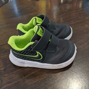 Toddler Nike Sneakers